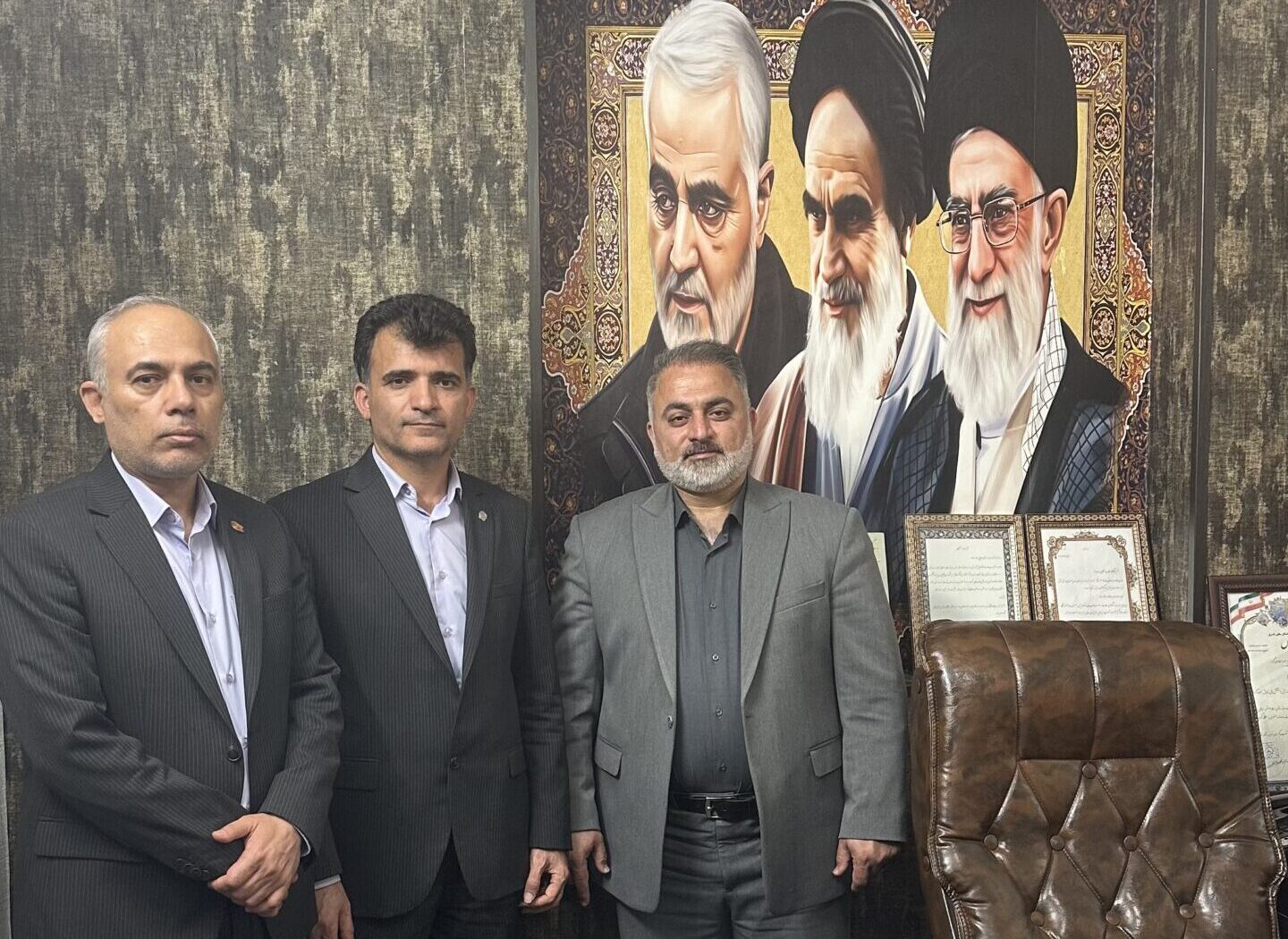 دیدار مدیرعامل شرکت کسری سازه دارا با ریاست محترم و معاون اعتبارات بانک سپه